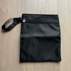 Sarah Wells Pumparoo wet/dry bag, black, EUC